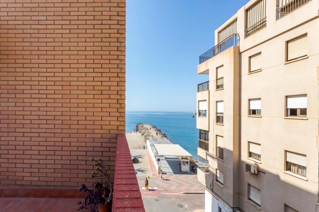 Dimora Buono Apartment Алмерия Екстериор снимка
